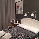 Oda ve Kahvaltı 7 Archi 3*