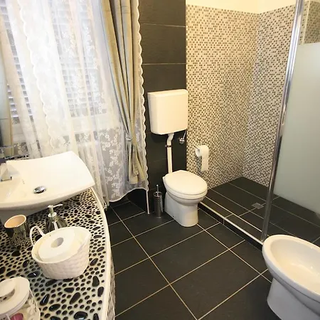 7 Archi Bed & Breakfast Como